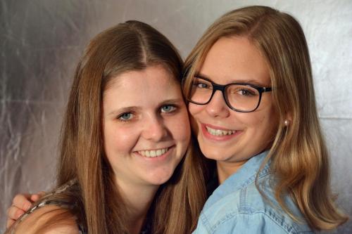 BEST FRIENDS